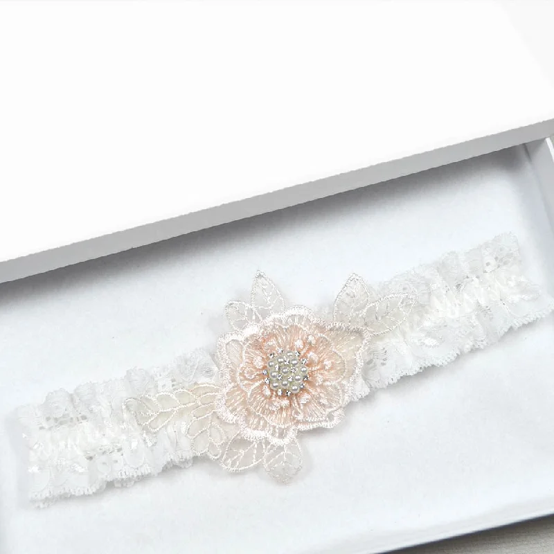 Mila Pink & Ivory Floral Garter With Pearl Feature