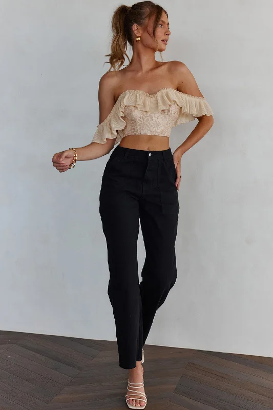 Dreamy On Or Off-Shoulder Frill Crop Top Nude